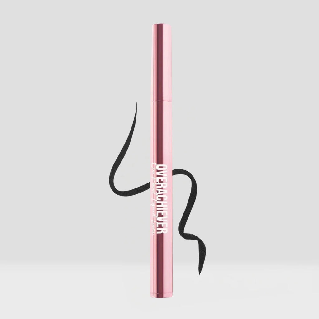 OVERACHIVER - Delineador Líquido En Pluma - On Point Liquid Liner| Beauty Creations